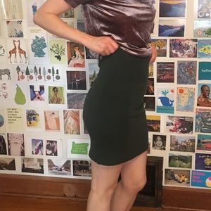 🌍Brandy Melville Tube skirt